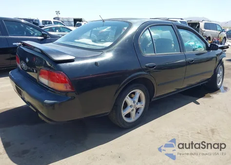 1998 Nissan Maxima Gle/Gxe/Se z USA, uszkodzony, nr VIN JN1CA21D7WM918565